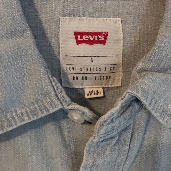 NWT LEVIS Denim Jean Button Snap Shirt - Picture 6 of 6